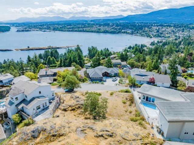 Land for sale in Nanaimo, British Columbia