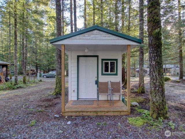 House for sale in Deming, Washington