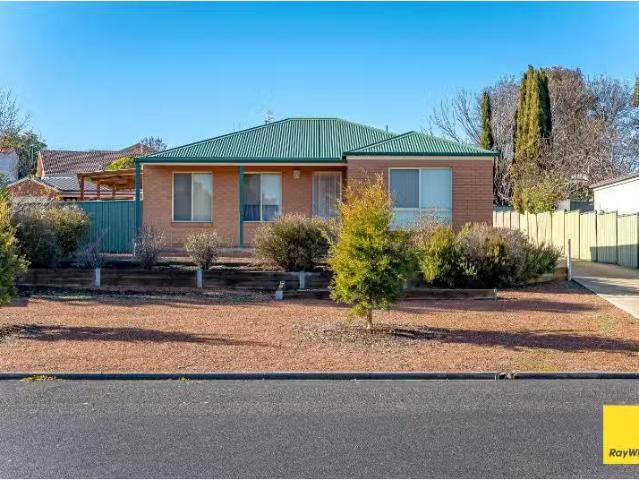 House for rent in Kangaroo Flat, Bendigo