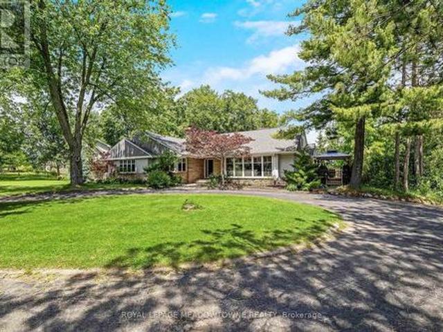 House for sale in Glen Williams, Ontario