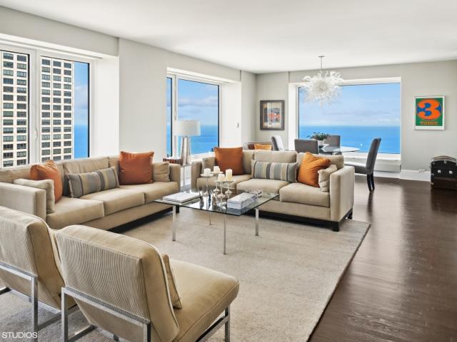 Condo for sale in Chicago Park, Illinois
