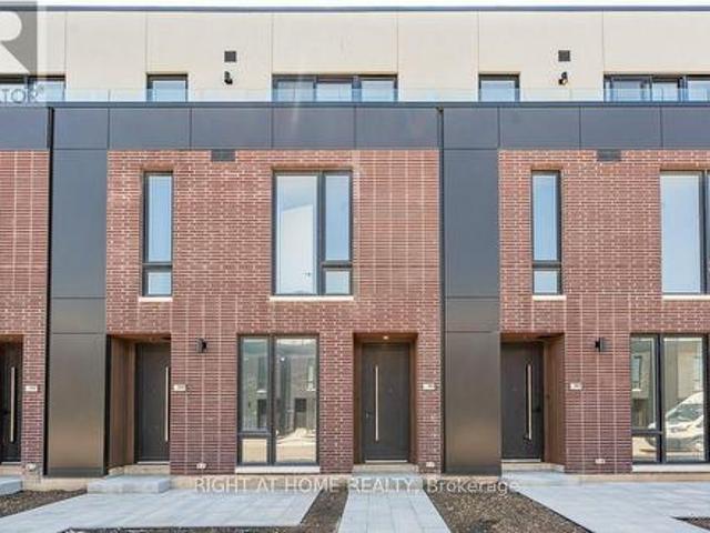 Townhouse for rent in Niagara, Ontario