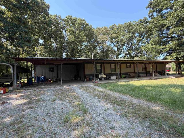House for sale in Garnett, Star City