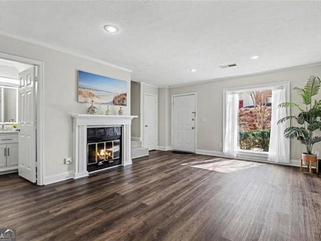 Townhouse for sale in Roswell, Georgia