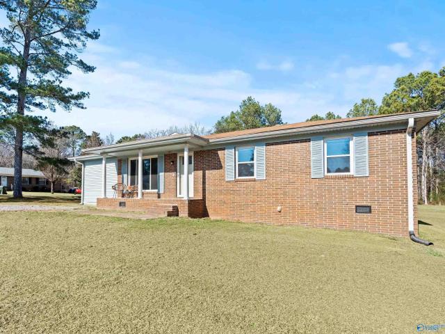 House for sale in New Hope, Alabama