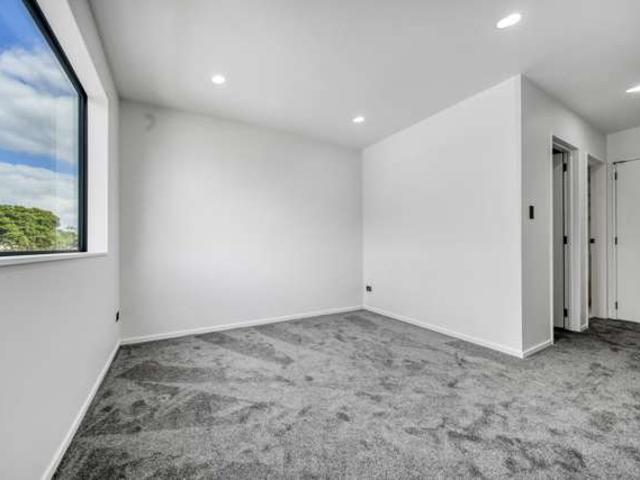Townhouse for sale in Owhata
