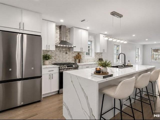 House for sale in Hasbrouck Heights, New Jersey