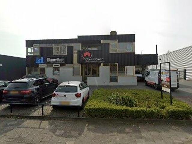 Bedrijfspand te huur in Hoendiep, Groningen