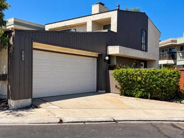 Townhouse for sale in Port Hueneme, California