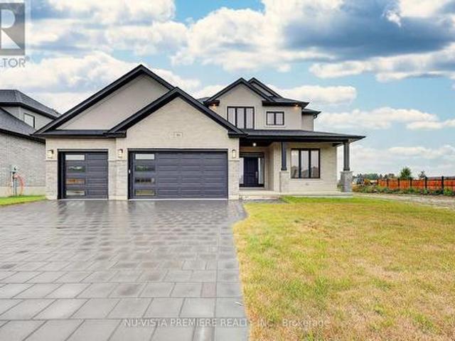 House for sale in North Middlesex, Ontario