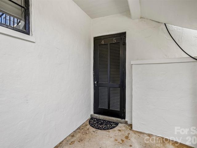 Condo for sale in Tryon, North Carolina