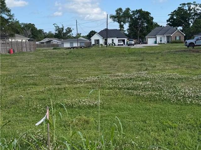 Land for sale in Hahnville, St. Charles Parish
