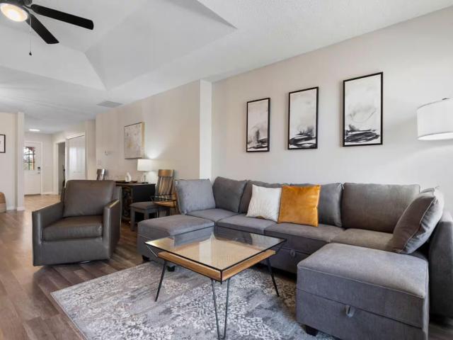 Condo for sale in Reeds Spring, Stone County