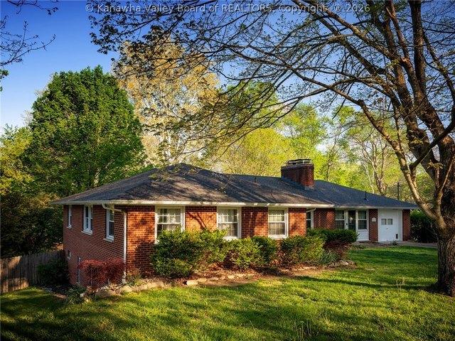 House for sale in Scott Depot, West Virginia
