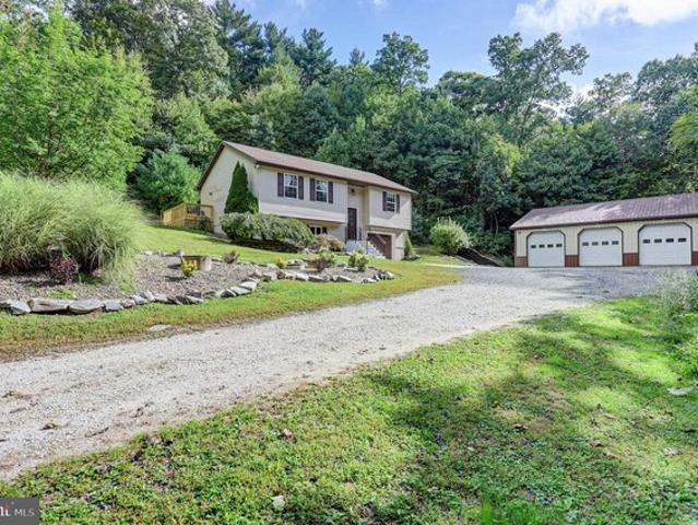 House for sale in Aspers, Menallen Township
