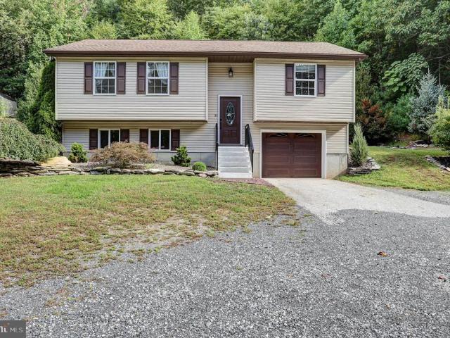 House for sale in Menallen Township, Adams County