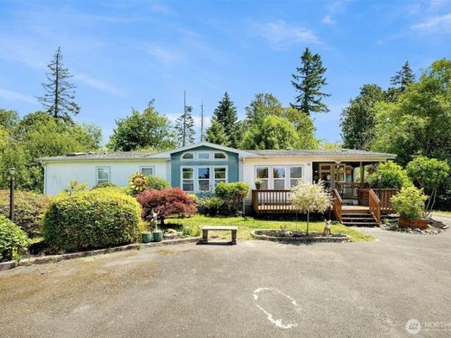 House for sale in Kalama, Washington