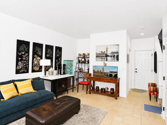 Townhouse for sale in Elgin, Illinois
