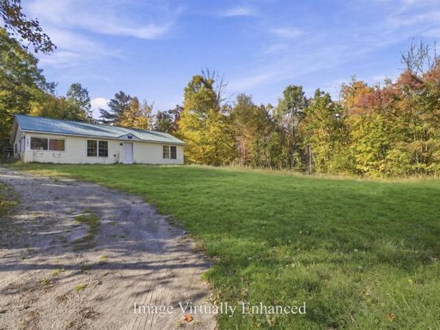 House for sale in Smithton, Freedom