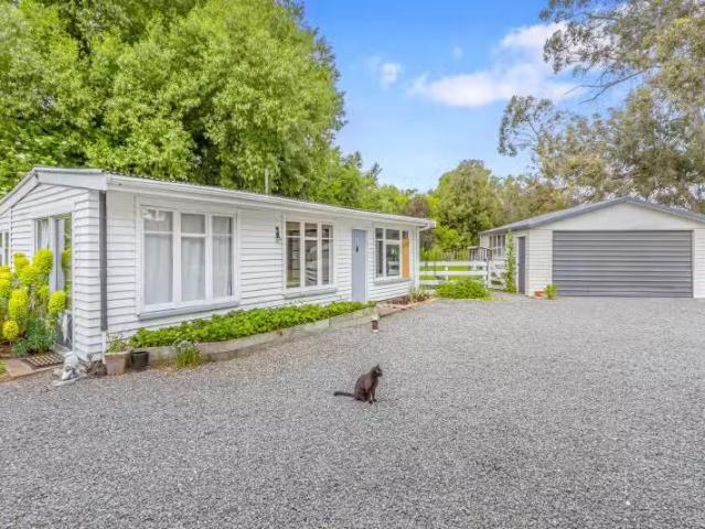 House for sale in Canterbury