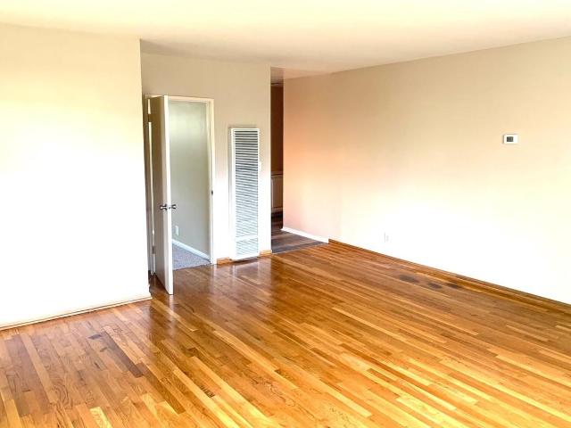 Apartment for rent in Ventura, California