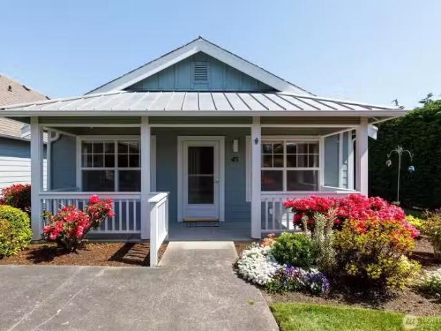Condo for sale in Oak Harbor