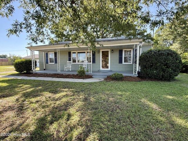 House for sale in Chocowinity, North Carolina