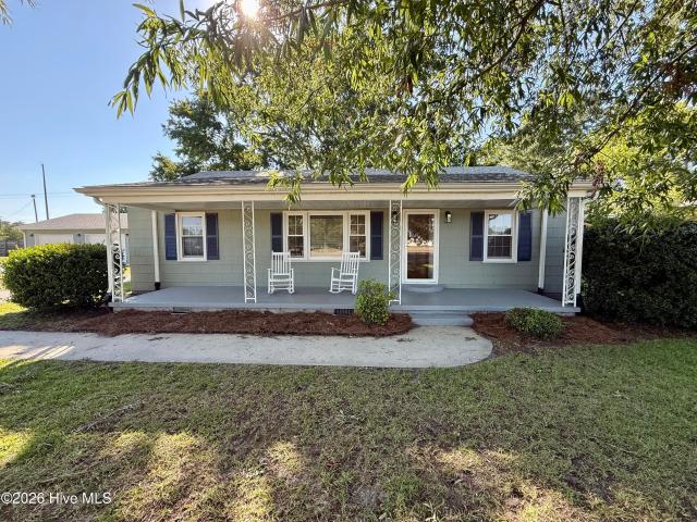 House for sale in Chocowinity, North Carolina