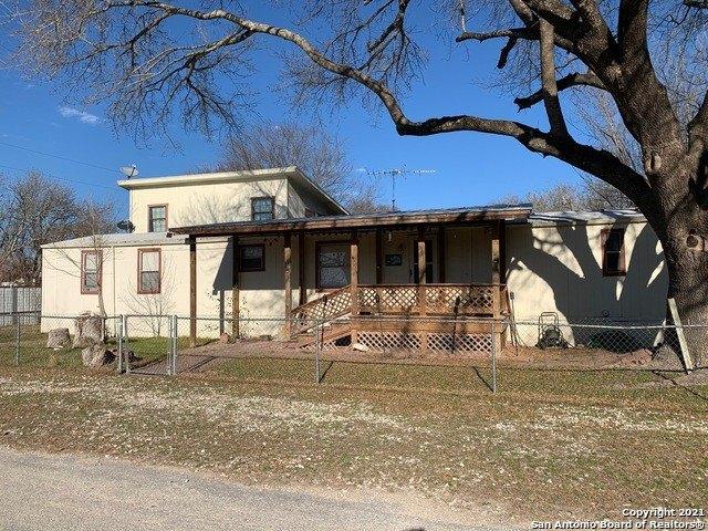 House for sale in Pipe Creek, Texas