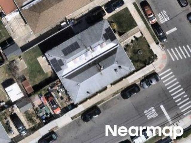 House for sale in Queens, Arverne