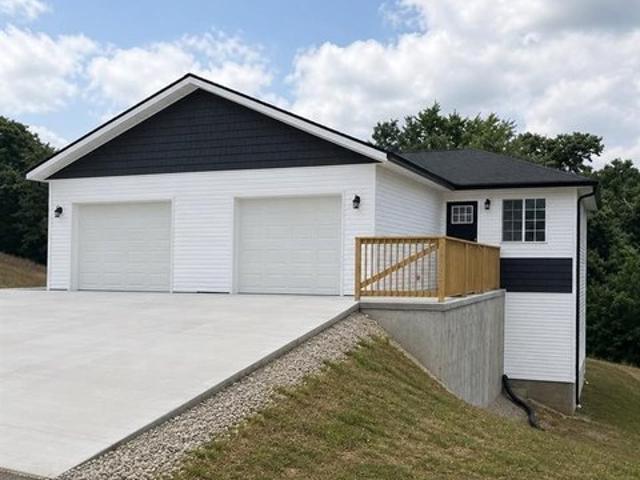 Townhouse for sale in Saint Robert, Missouri