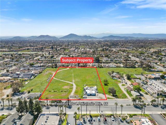 Land for sale in Fontana