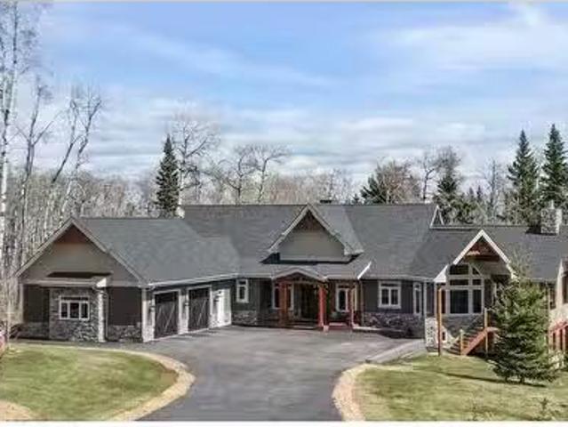 House for sale in Alberta