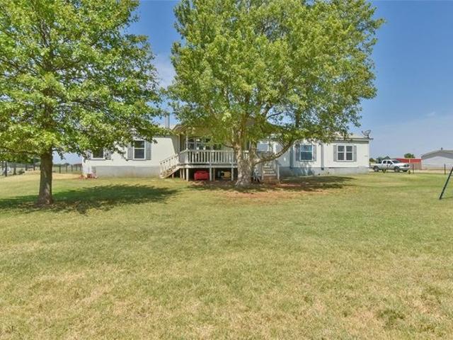 House for sale in Yukon, Oklahoma