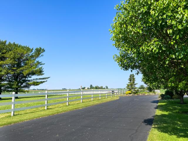 House for sale in Malta, Illinois