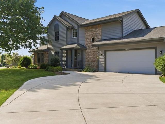 House for sale in New Berlin, Waukesha County
