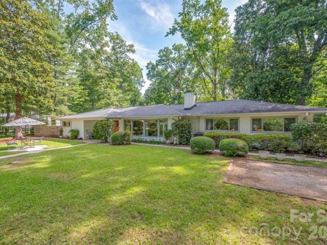 House for sale in Landrum, South Carolina