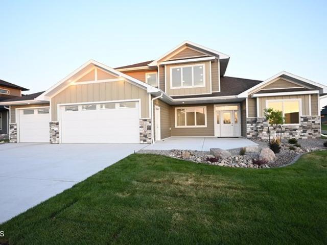 House for sale in Bismarck, North Dakota