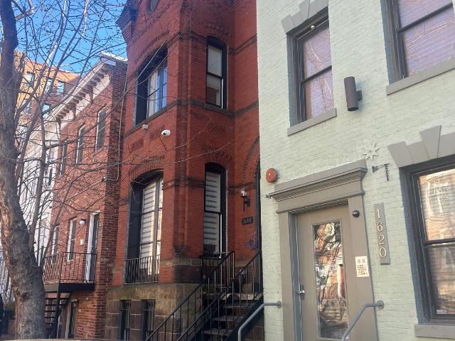Condo for sale in Washington, Washington DC