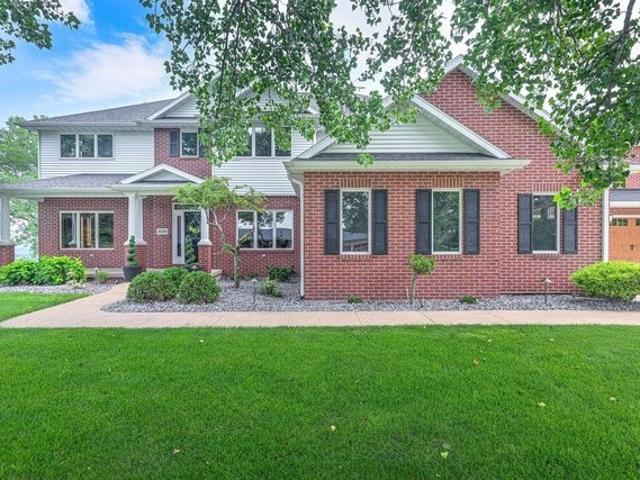 House for sale in Dubuque, Iowa
