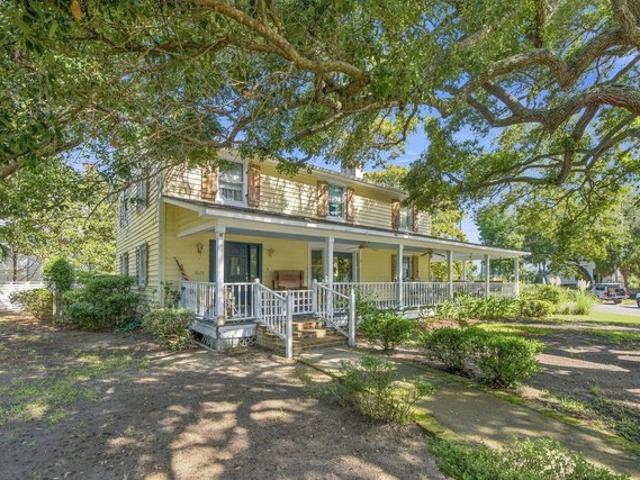House for sale in Sullivan's Island, Charleston County