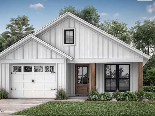 House for sale in Carthage, Missouri
