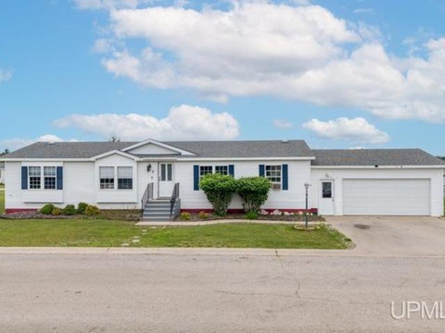 House for sale in Escanaba, Michigan