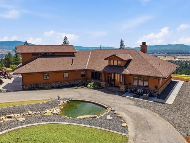 House for sale in Spokane, Washington