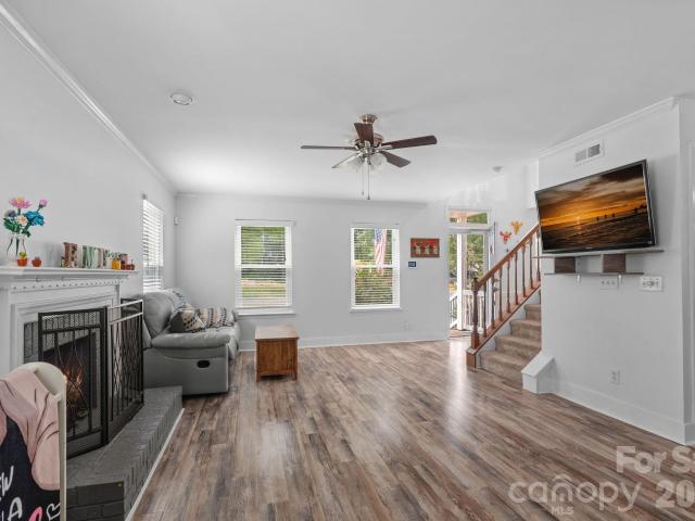 House for sale in Mecklenburg, North Carolina