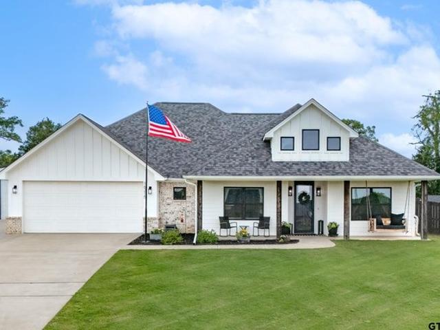 House for sale in Smith, Texas