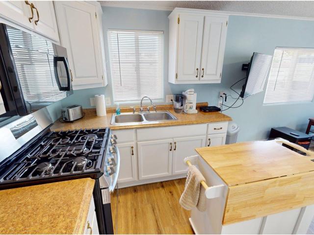 House for sale in Brookings