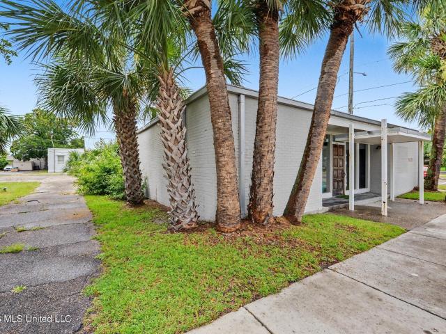 Commercial for sale in Gulfport, Mississippi