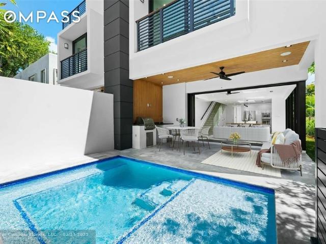 Townhouse for sale in Fort Lauderdale