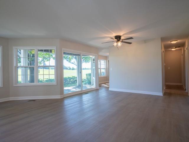 Condo for sale in Mchenry, Illinois